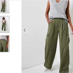 Wide leg cargo pants